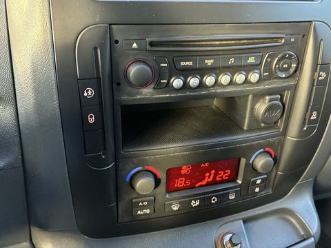 [3600-6496118-7.jpg]