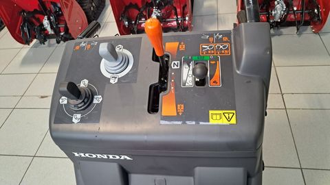 [3600-6506724-6.jpg]