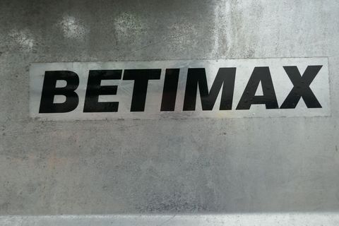 [3600-6526111-1.jpg]