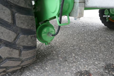 [3600-6526111-12.jpg]