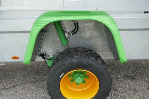 [3600-6526111-5.jpg]