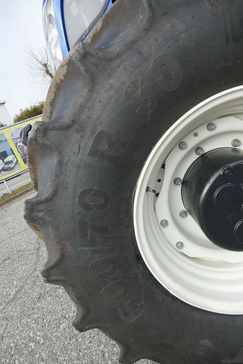 [3600-6546564-13.jpg]