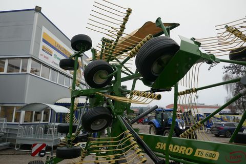 [3600-6618127-5.jpg]