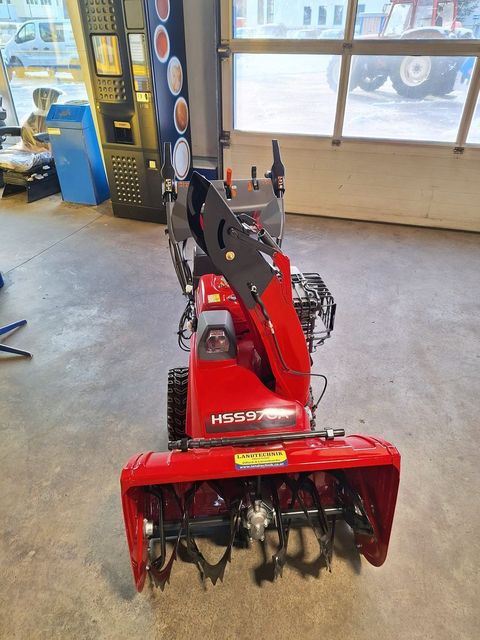 [3600-6657612-4.jpg]