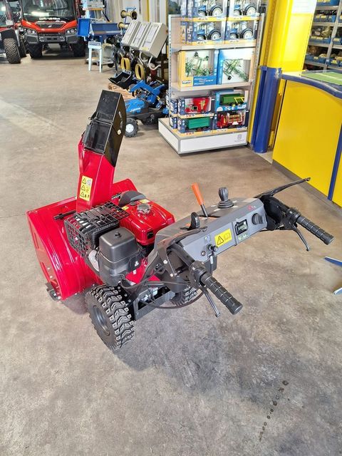 [3600-6657612-5.jpg]