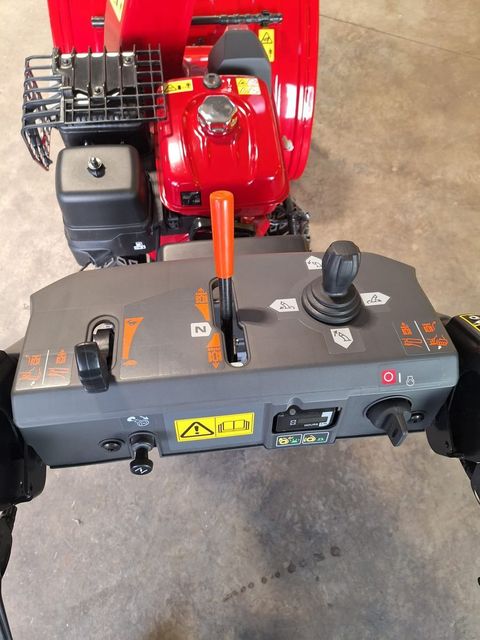 [3600-6657612-6.jpg]