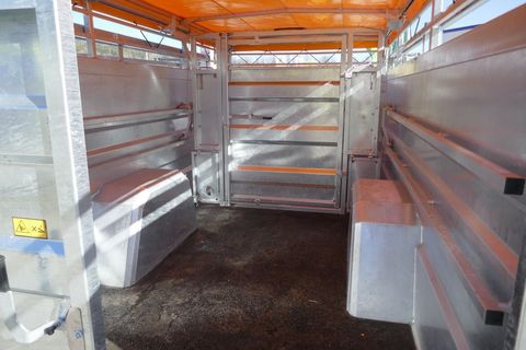 [3600-6712793-4.jpg]