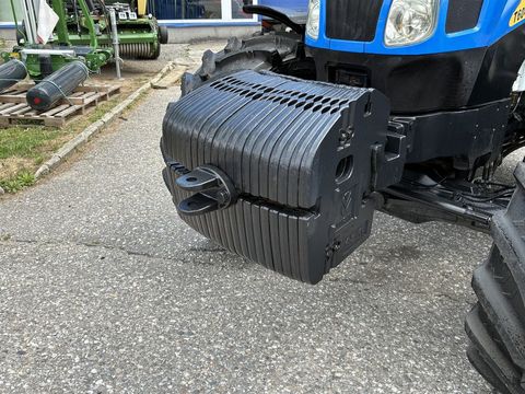 [3600-6742941-3.jpg]