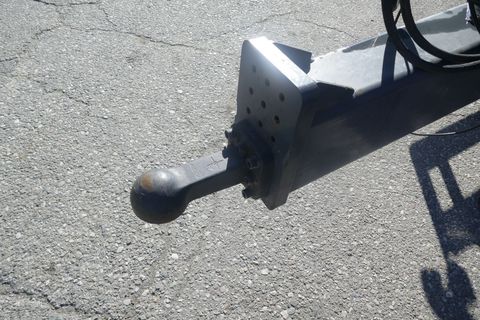 [3600-6765595-9.jpg]