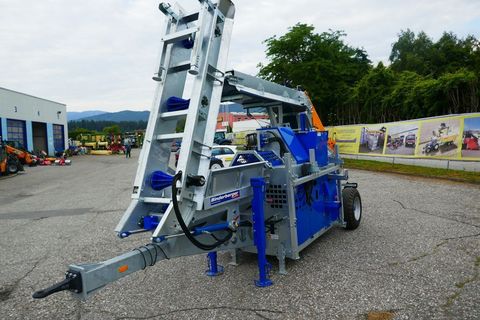 [3600-6765889-11.jpg]