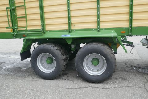 [3600-6765940-10.jpg]