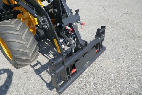 [3600-6769358-7.jpg]