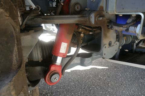 [3600-6794393-9.jpg]