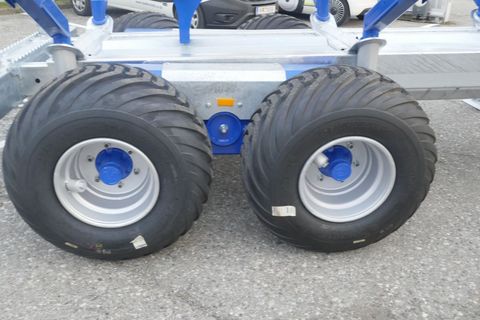[3600-6808958-4.jpg]