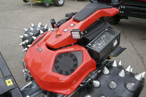 [3600-6835381-7.jpg]