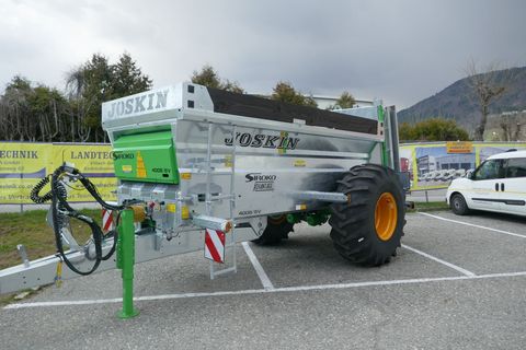 [3600-6848559-0.jpg]