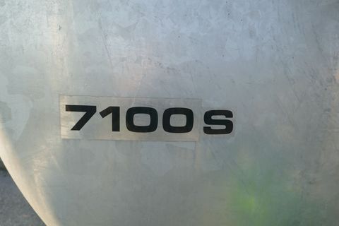 [3600-6848626-1.jpg]
