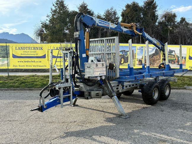 [3600-6849452-0_1.jpg]