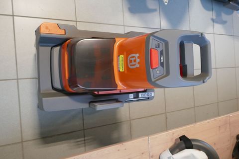 [3600-6908564-0.jpg]