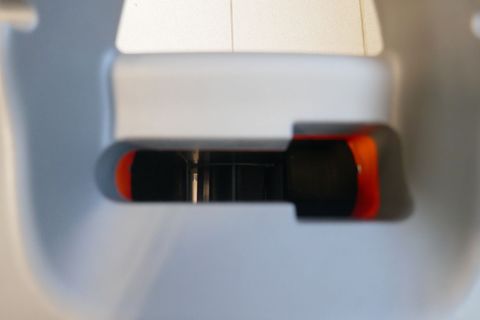[3600-6908564-2.jpg]