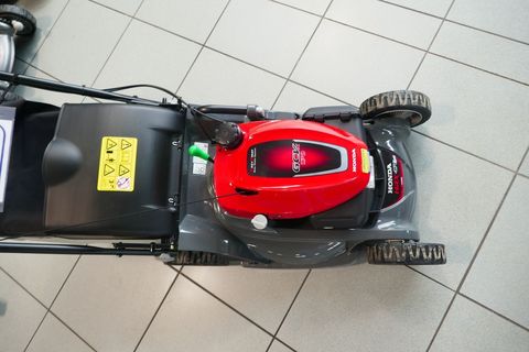 [3600-6933838-2.jpg]
