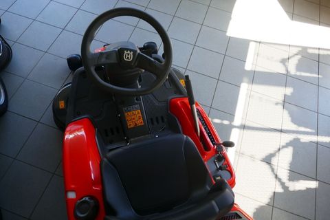[3600-7047723-7.jpg]