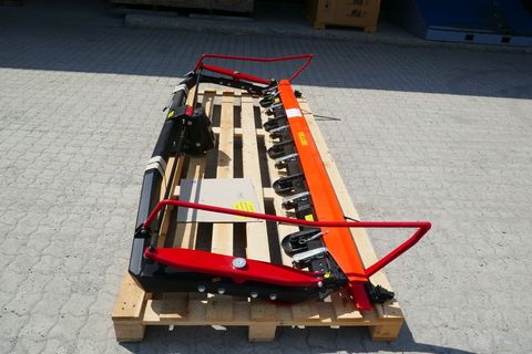 [3600-7117851-4.jpg]