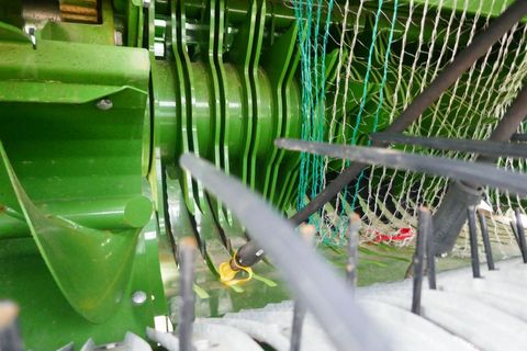 [3600-7190044-4.jpg]