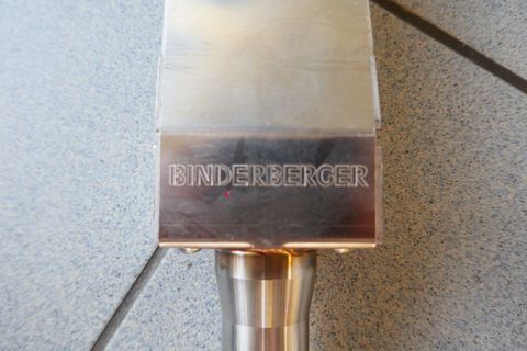 [3600-7198616-5.jpg]