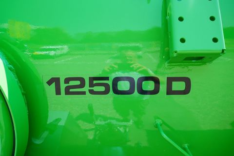 [3600-7246336-1.jpg]