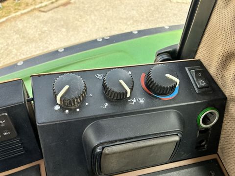 [3600-7274094-11.jpg]