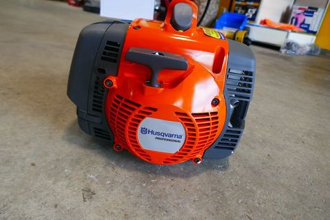 [3600-7278390-1.jpg]