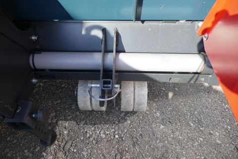 [3600-7298193-0.jpg]