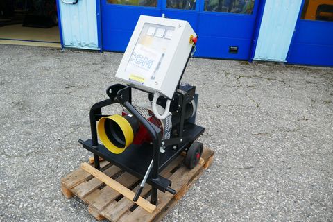 [3600-7341166-0.jpg]