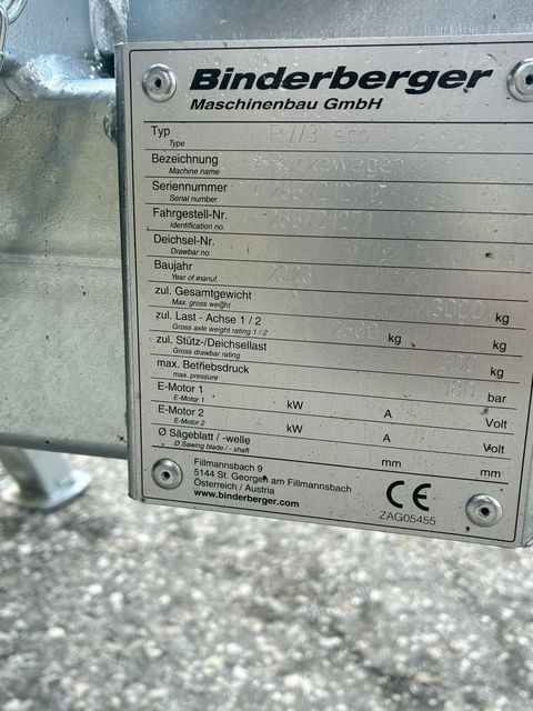 [3600-7358472-7.jpg]