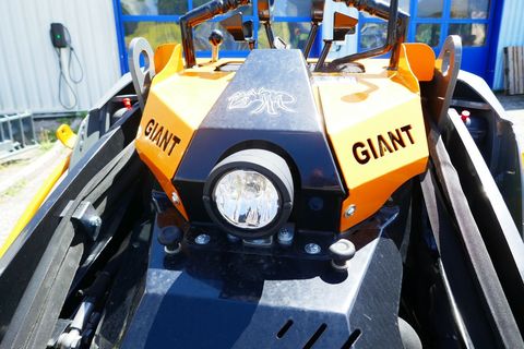 [3600-7418536-8.jpg]
