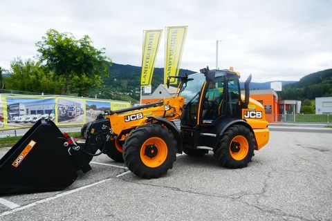[3600-7497394-0.jpg]