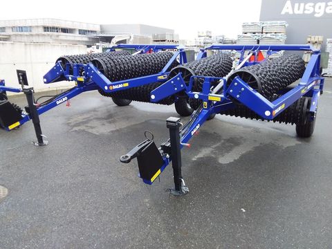 [3606-3431093-0.jpg]