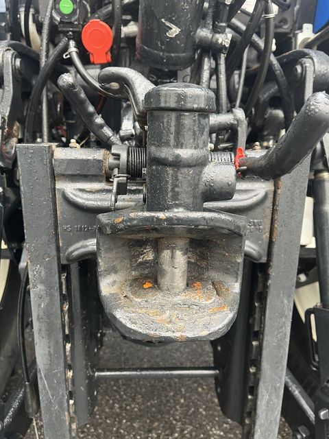 [3606-6660457-18.jpg]