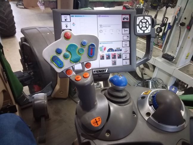 [3606-6860754-0_1.jpg]