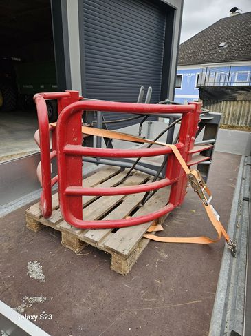 [3606-6873940-0_1.jpg]