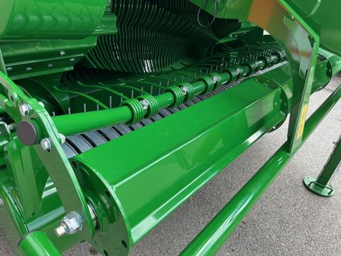 [3886-6250328-3.jpg]