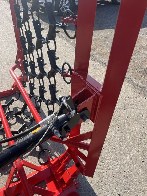 [3886-6769133-3.jpg]