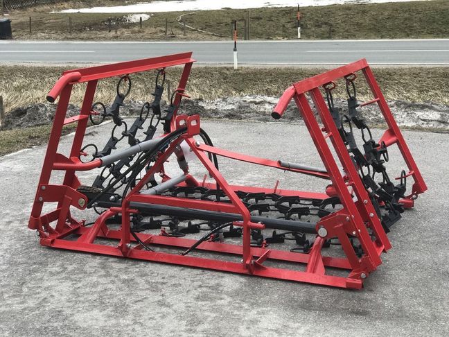 [3944-4085342-0_1.jpg]