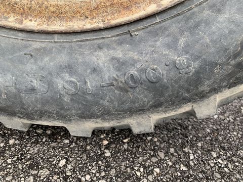 [3944-6391377-12.jpg]