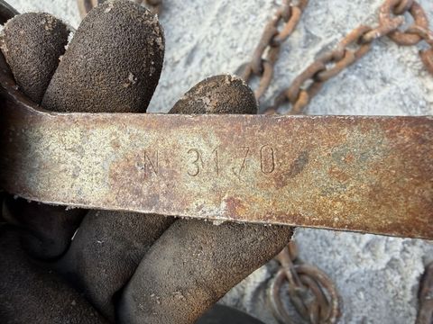 [3944-6660552-11.jpg]