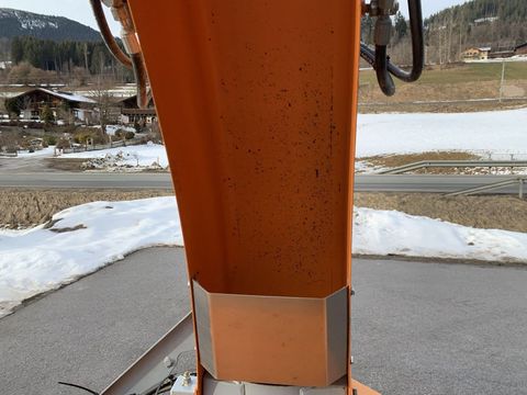 [3944-6743268-11.jpg]