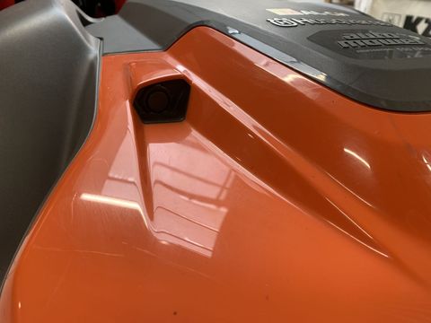 [3944-6746216-7.jpg]