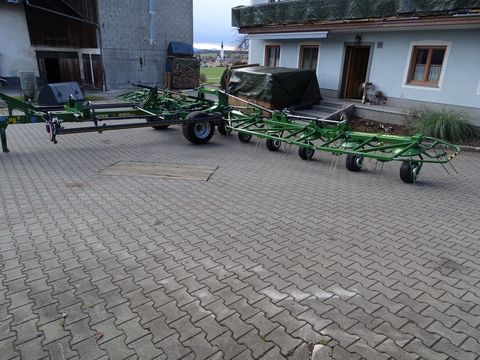 [4079-2297829-6.jpg]