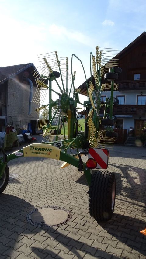 [4079-2881066-5.jpg]